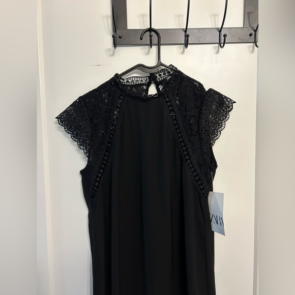 NWT Zara Lace Short Sleeve Dress - Picture 2 of 8